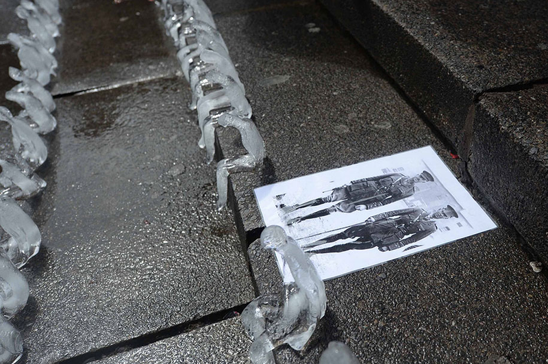 Illustration for article titled These 5,000 Melting Figures Commemorate World War One's Fallen